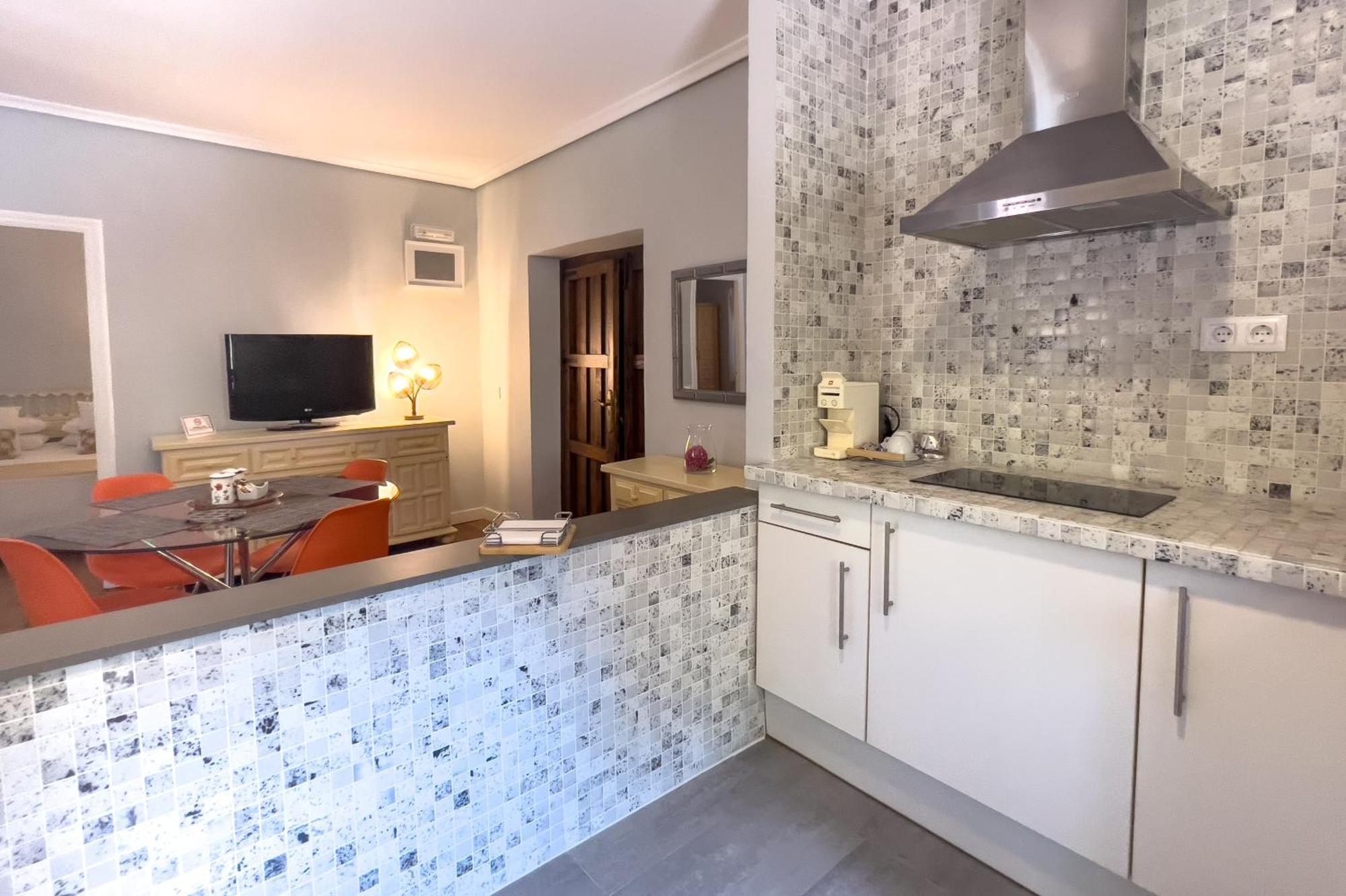 Apartamentos Santa Lucia Cabezón de la Sal エクステリア 写真