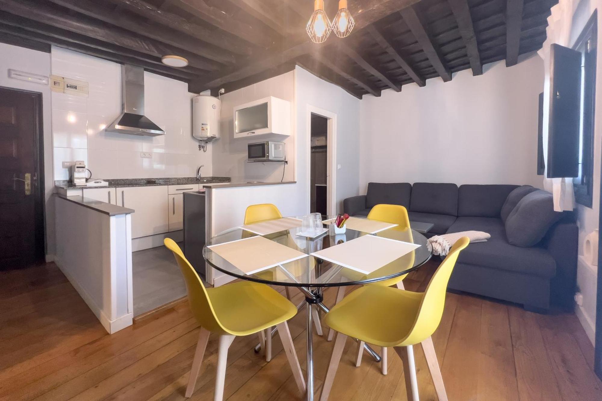 Apartamentos Santa Lucia Cabezón de la Sal エクステリア 写真