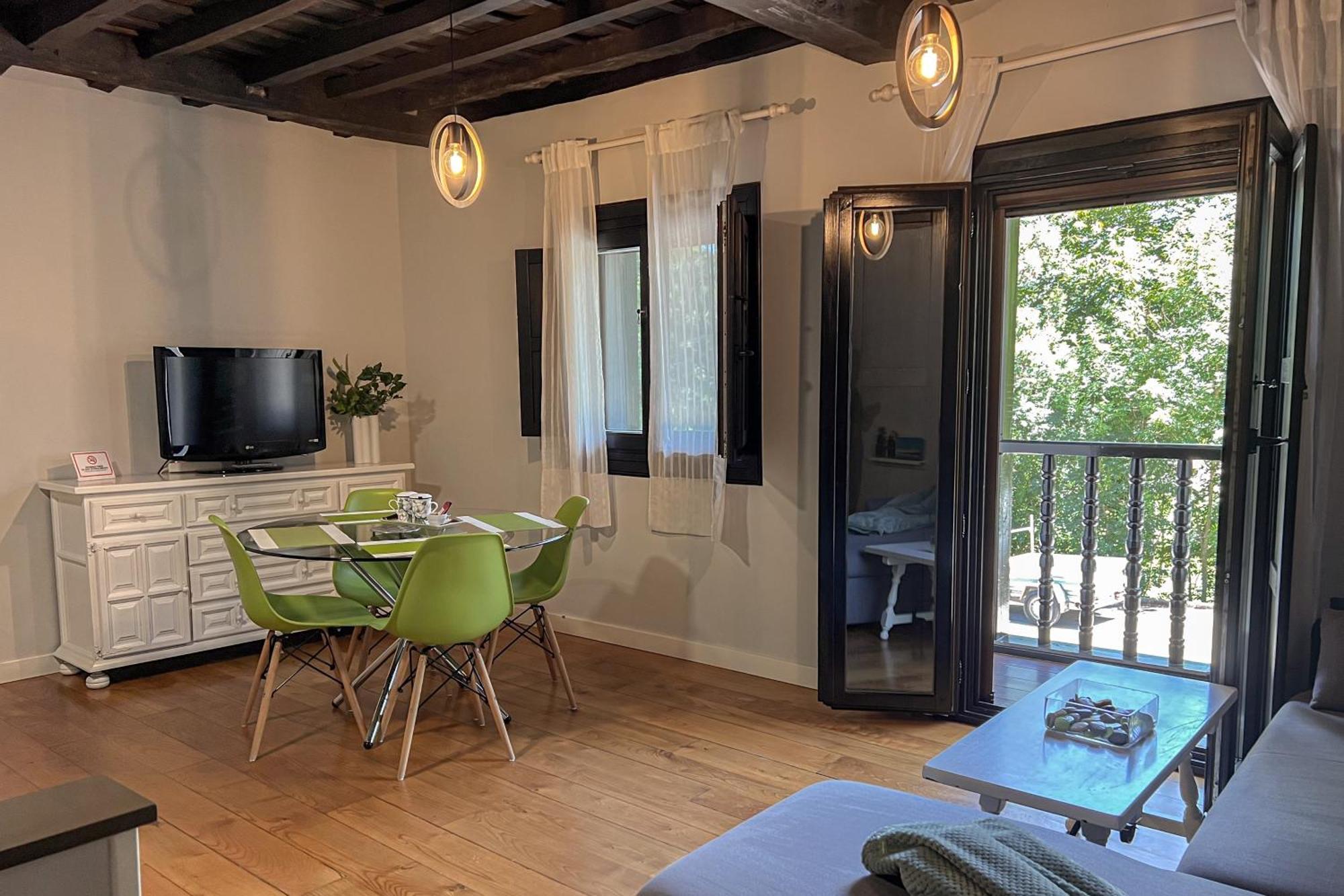 Apartamentos Santa Lucia Cabezón de la Sal エクステリア 写真