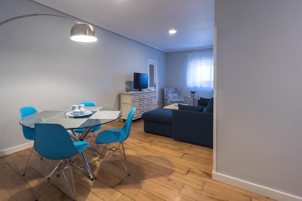 Apartamentos Santa Lucia Cabezón de la Sal エクステリア 写真